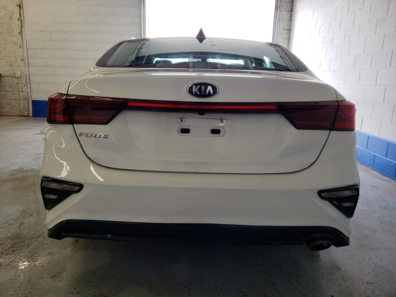 2021 KIA FORTE FE - Фото 6