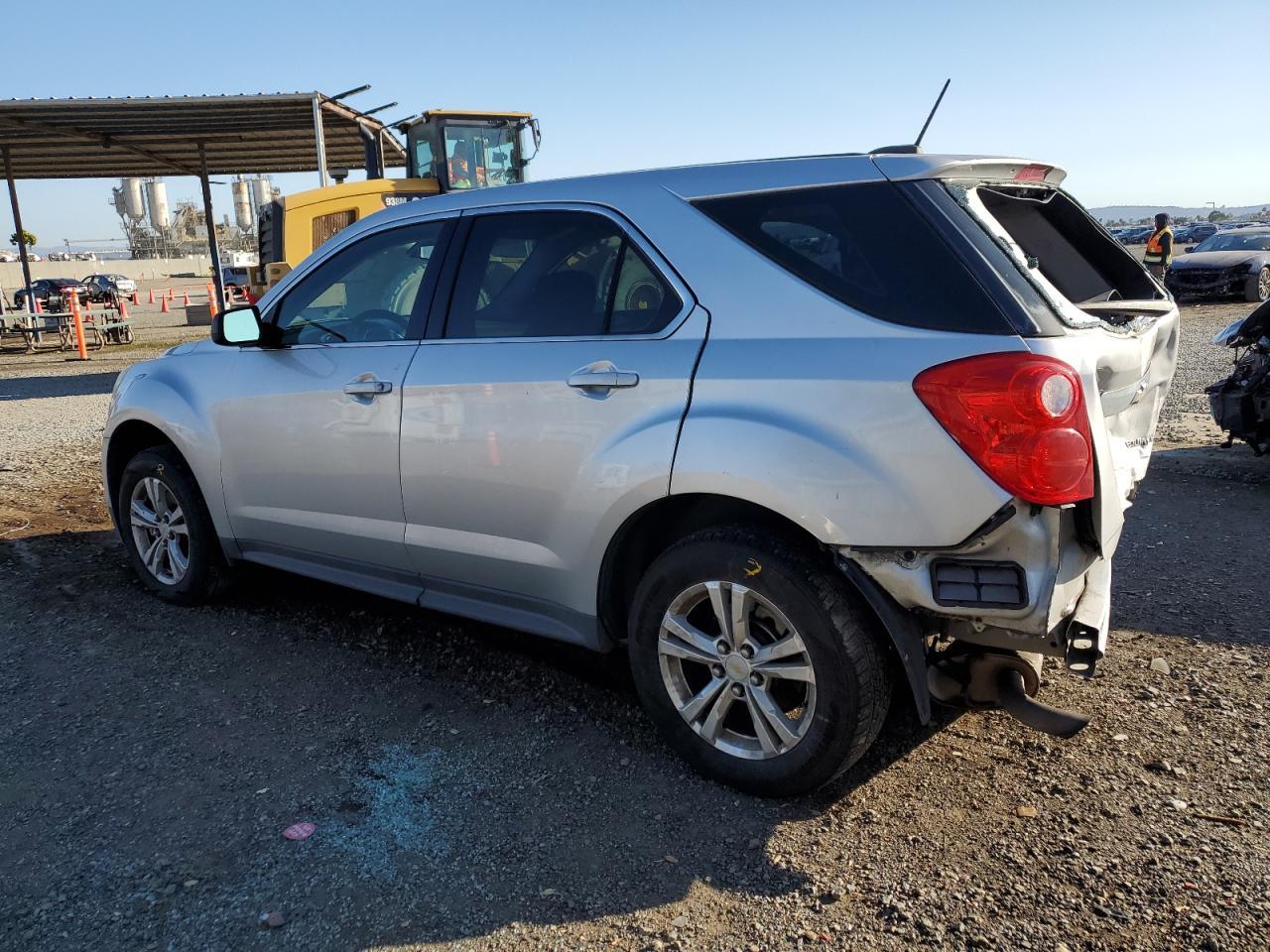 2015 CHEVROLET EQUINOX LS - Фото 2