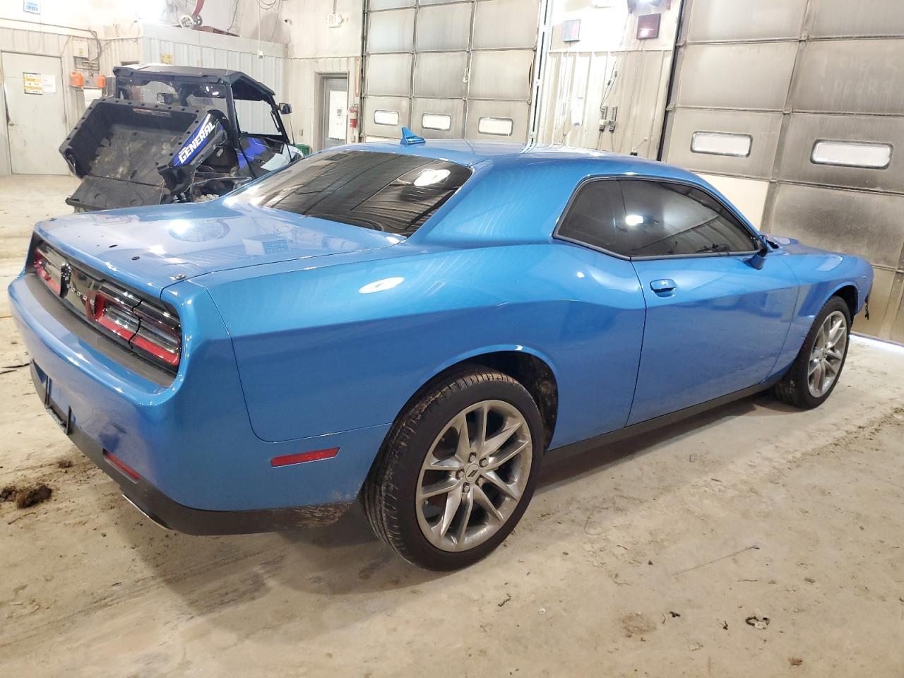 2023 DODGE CHALLENGER - Фото 3