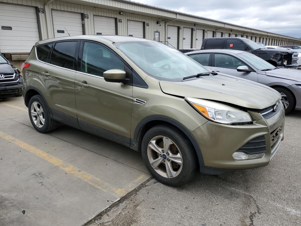 2013 FORD ESCAPE SE - Фото 4