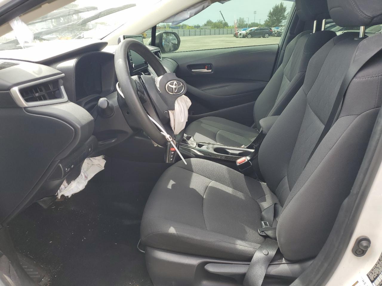 2021 TOYOTA COROLLA LE - Фото 7