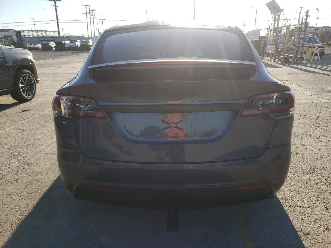 2018 TESLA MODEL X - Фото 6