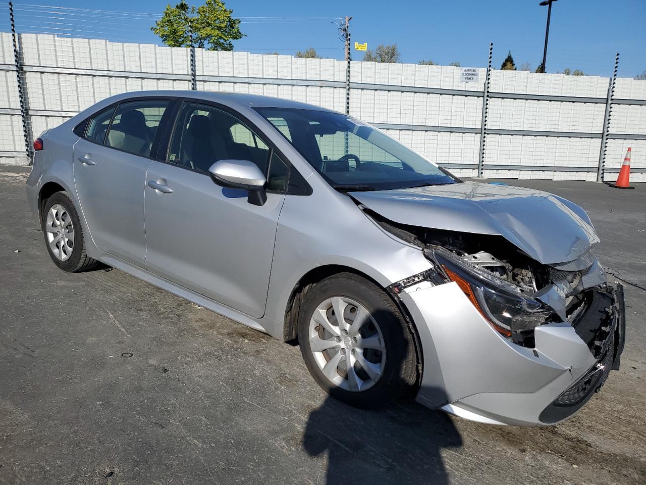 2020 TOYOTA COROLLA LE - Image 4