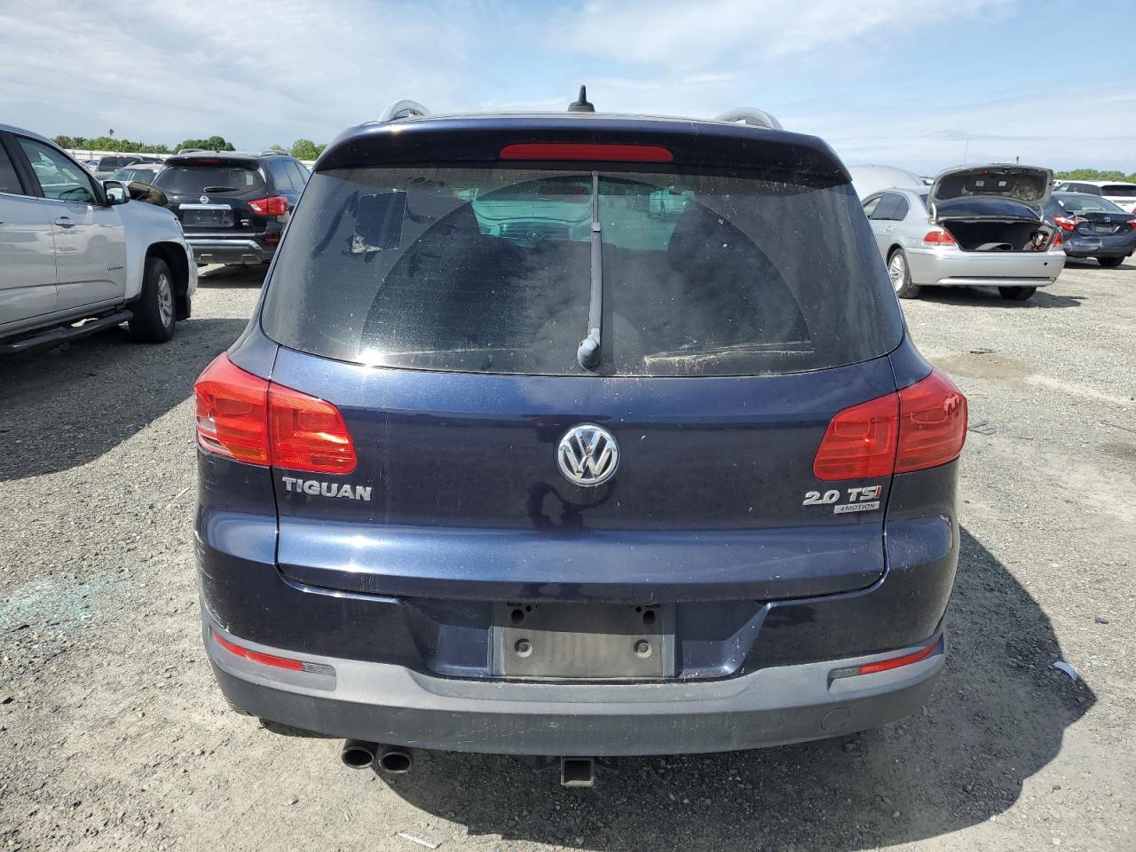 2015 VOLKSWAGEN TIGUAN S - Фото 6
