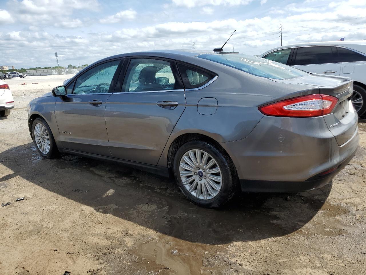 2014 FORD FUSION S H - Фото 2