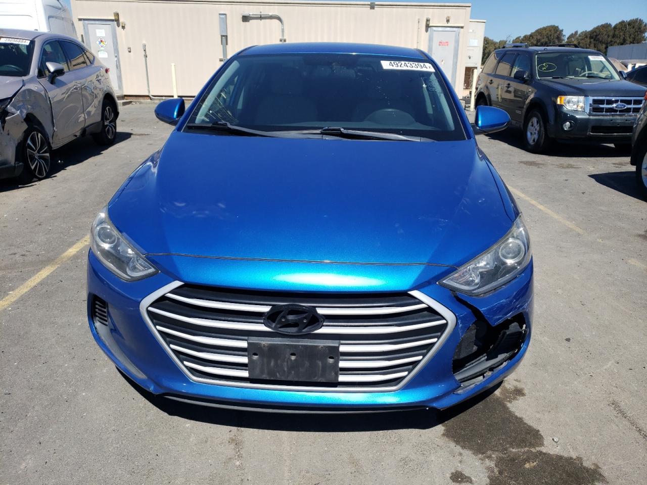2017 HYUNDAI ELANTRA SE - Фото 5
