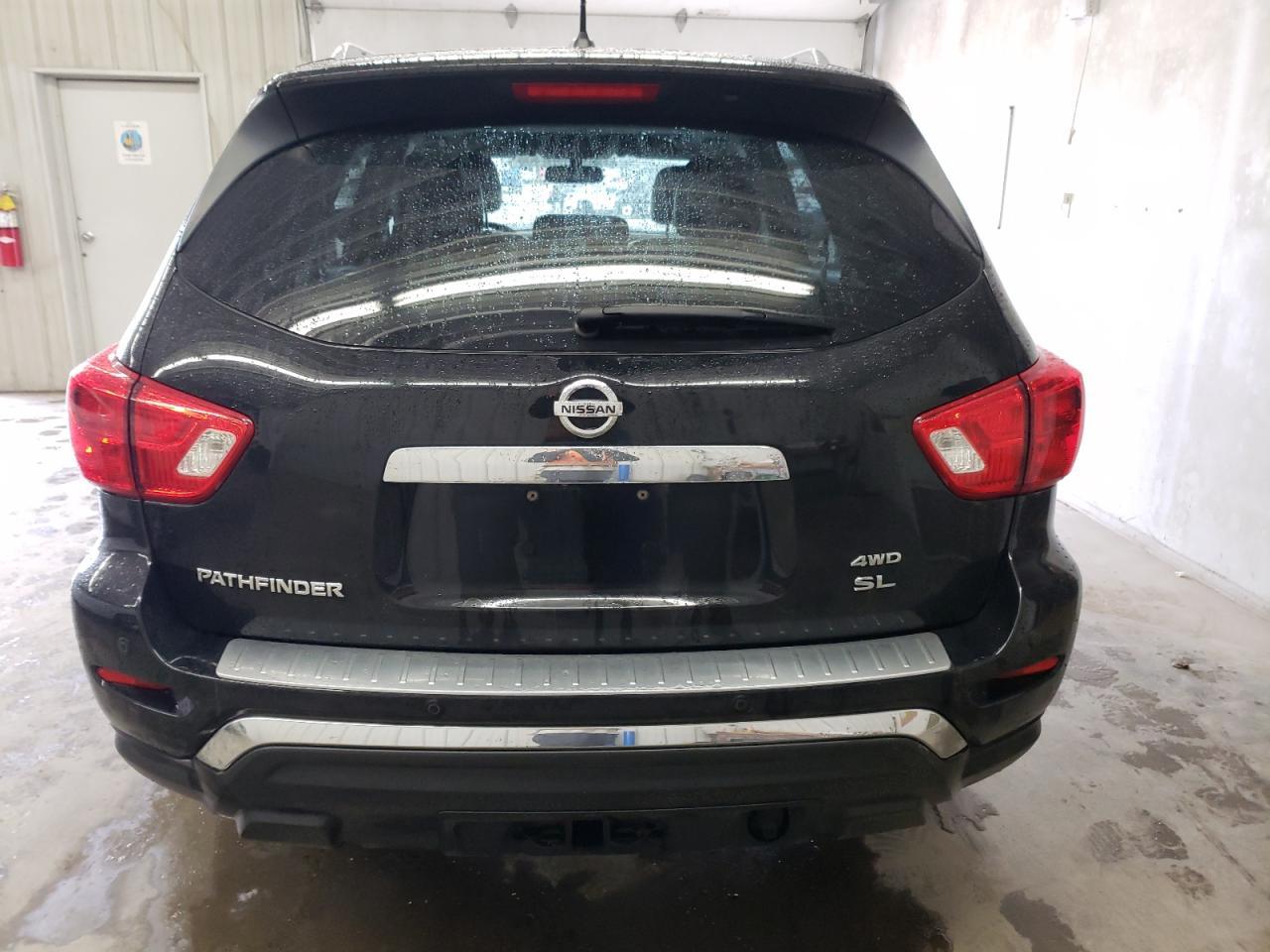 2017 NISSAN PATHFINDER - Image 6