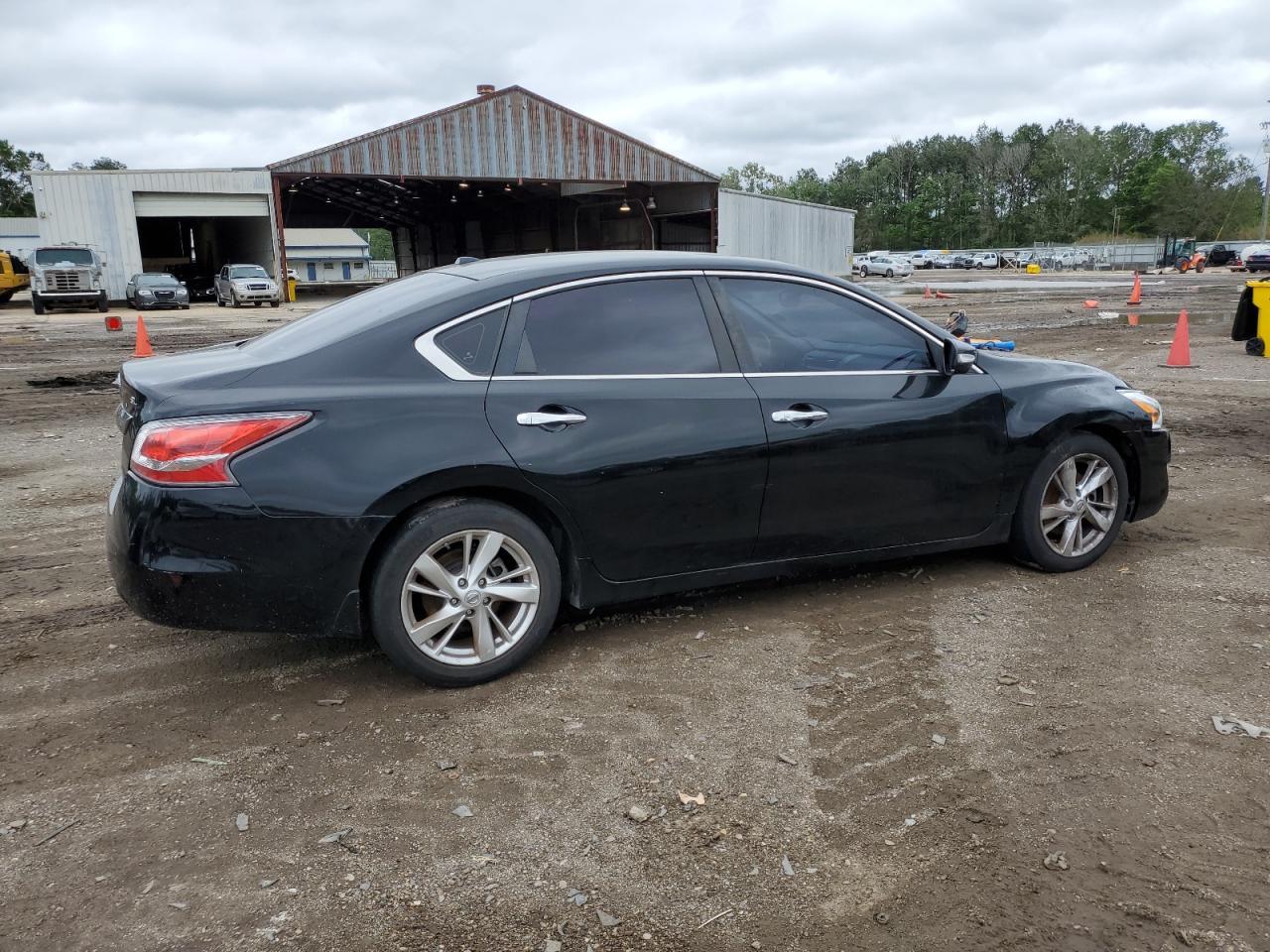 2015 NISSAN ALTIMA 2.5 - Фото 3