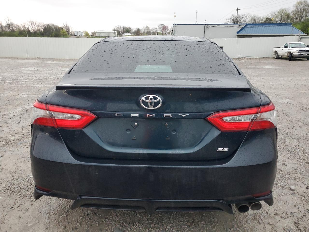 2018 TOYOTA CAMRY L - Image 6