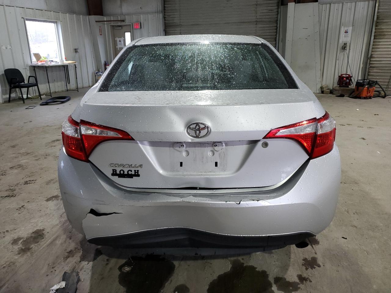 2016 TOYOTA COROLLA L - Image 6