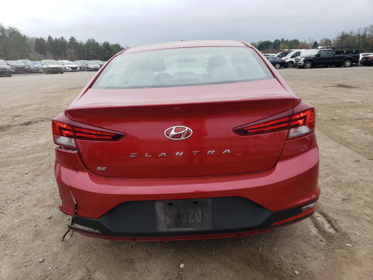 2019 HYUNDAI ELANTRA SE - Фото 6