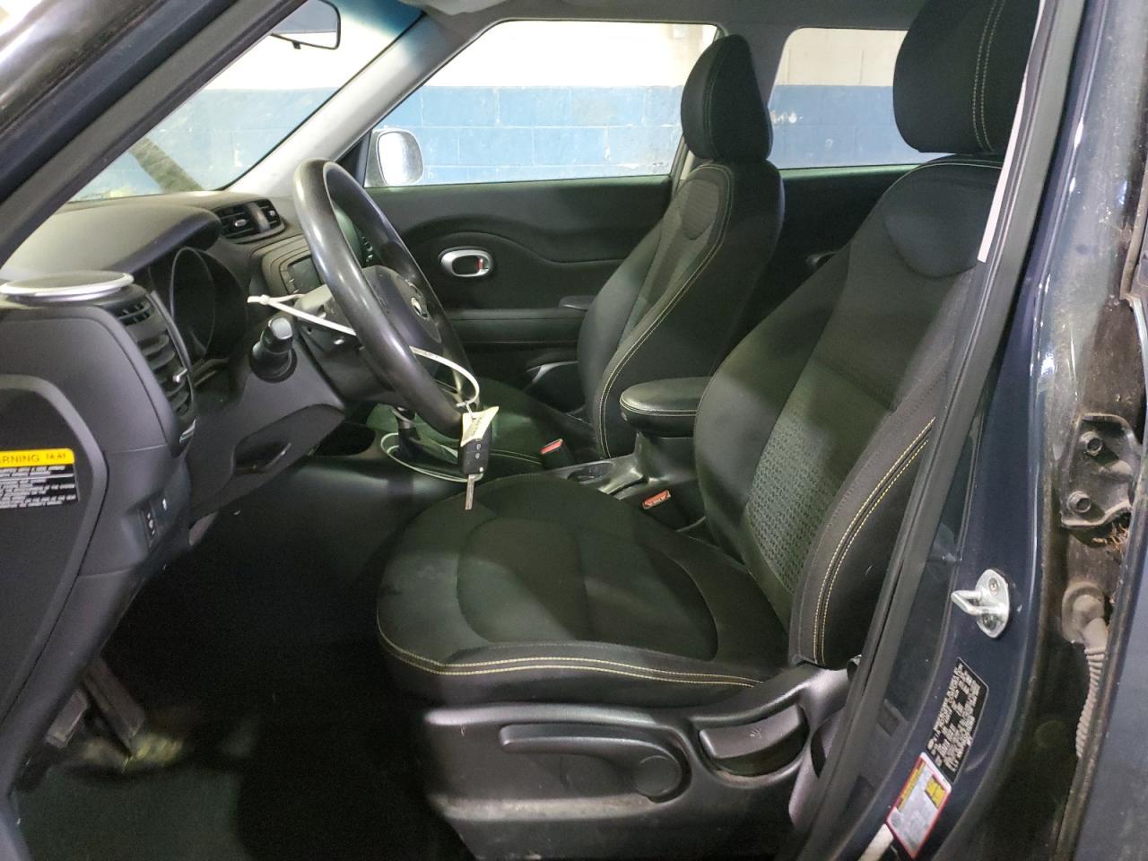 2016 KIA SOUL + - Image 7