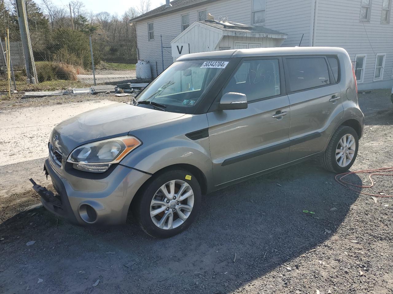 2013 KIA SOUL +