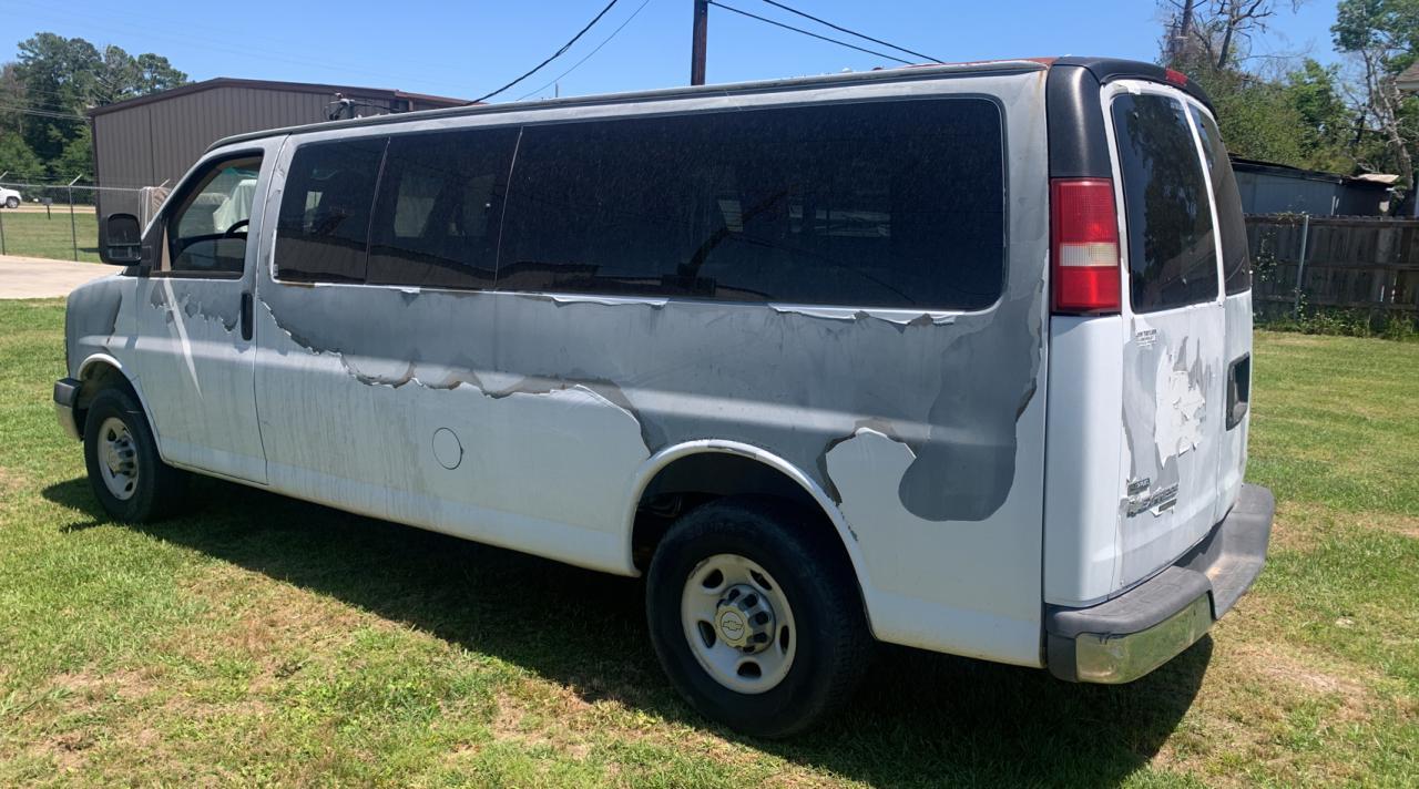 2010 CHEVROLET EXPRESS G3 - Image 3