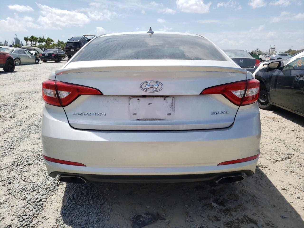 2017 HYUNDAI SONATA SPO - Image 6