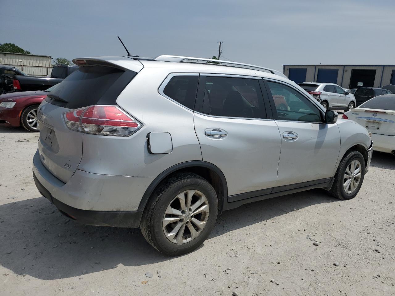 2016 NISSAN ROGUE S - Фото 3