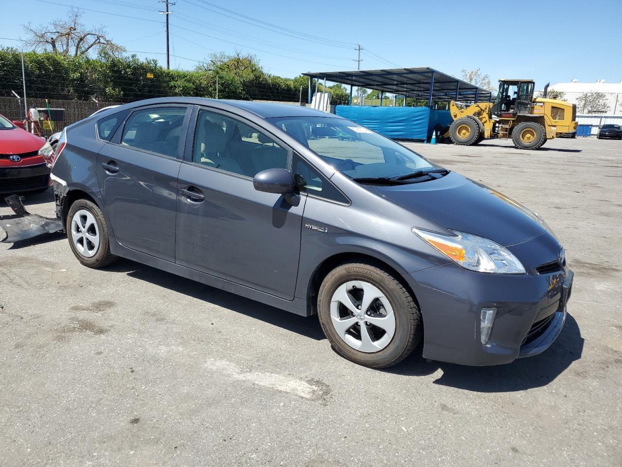 2015 TOYOTA PRIUS - Image 4