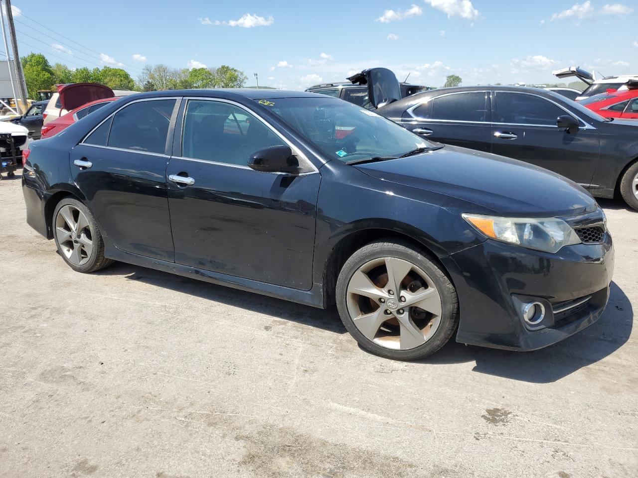 2014 TOYOTA CAMRY L - Image 4