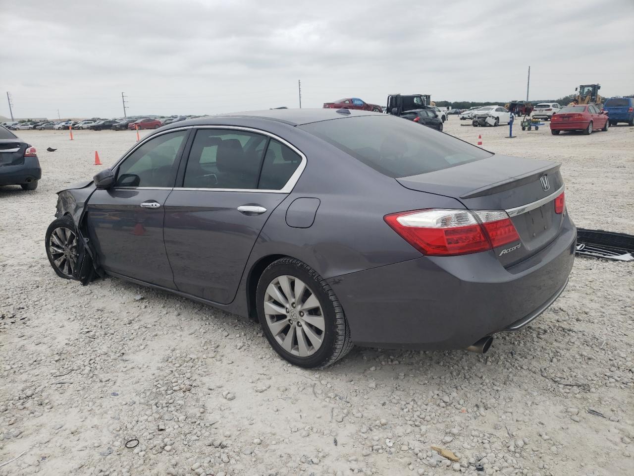 2015 HONDA ACCORD EXL - Image 2