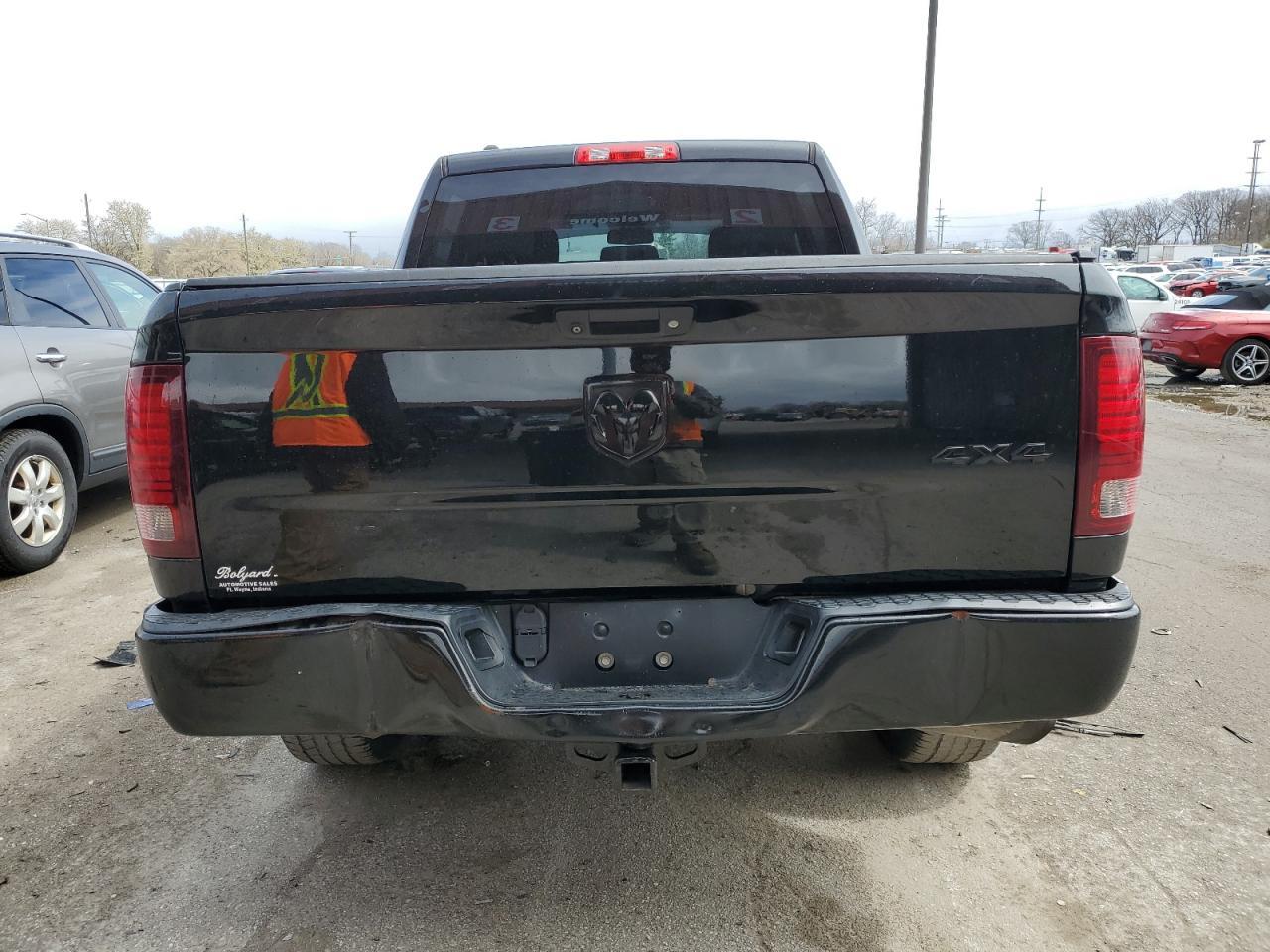 2015 RAM 1500 ST - Фото 6