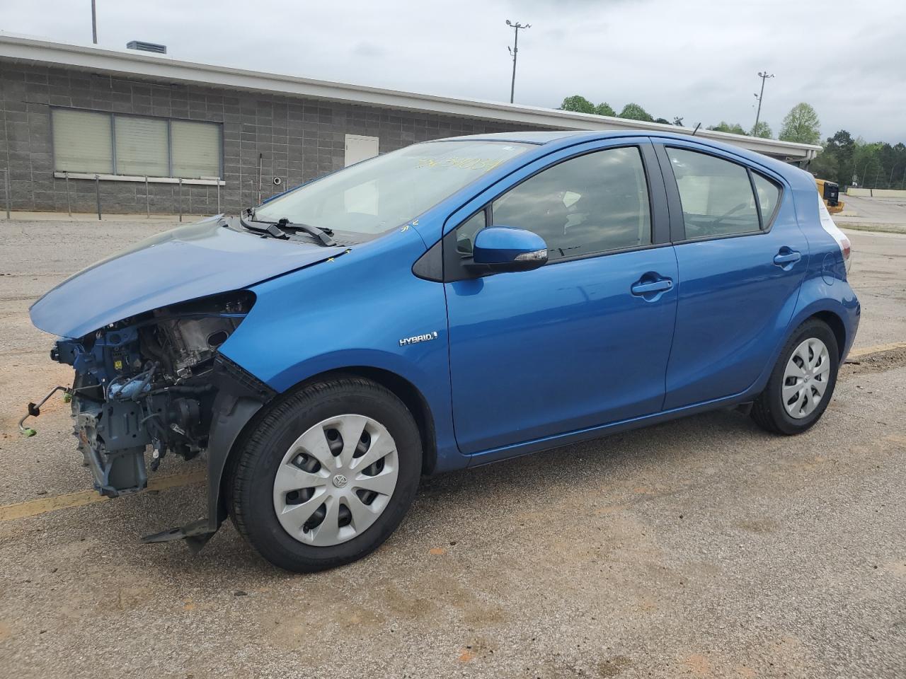 2013 TOYOTA PRIUS C car image