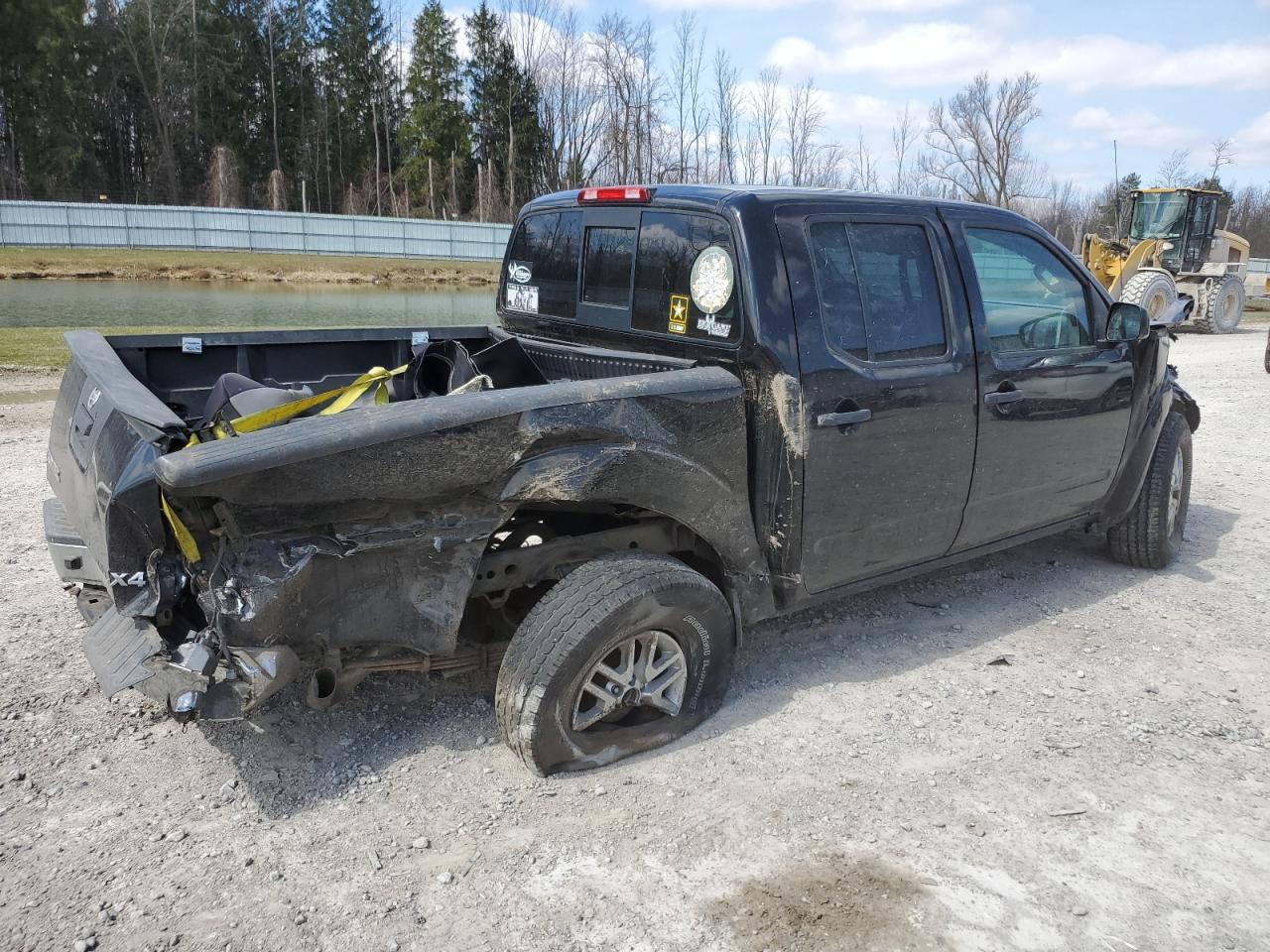2016 NISSAN FRONTIER S - Фото 3