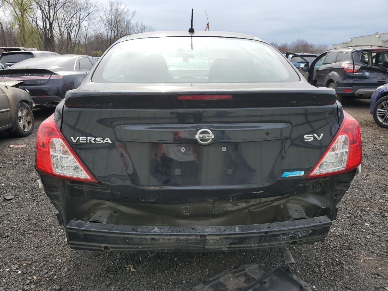 2016 NISSAN VERSA S - Фото 6