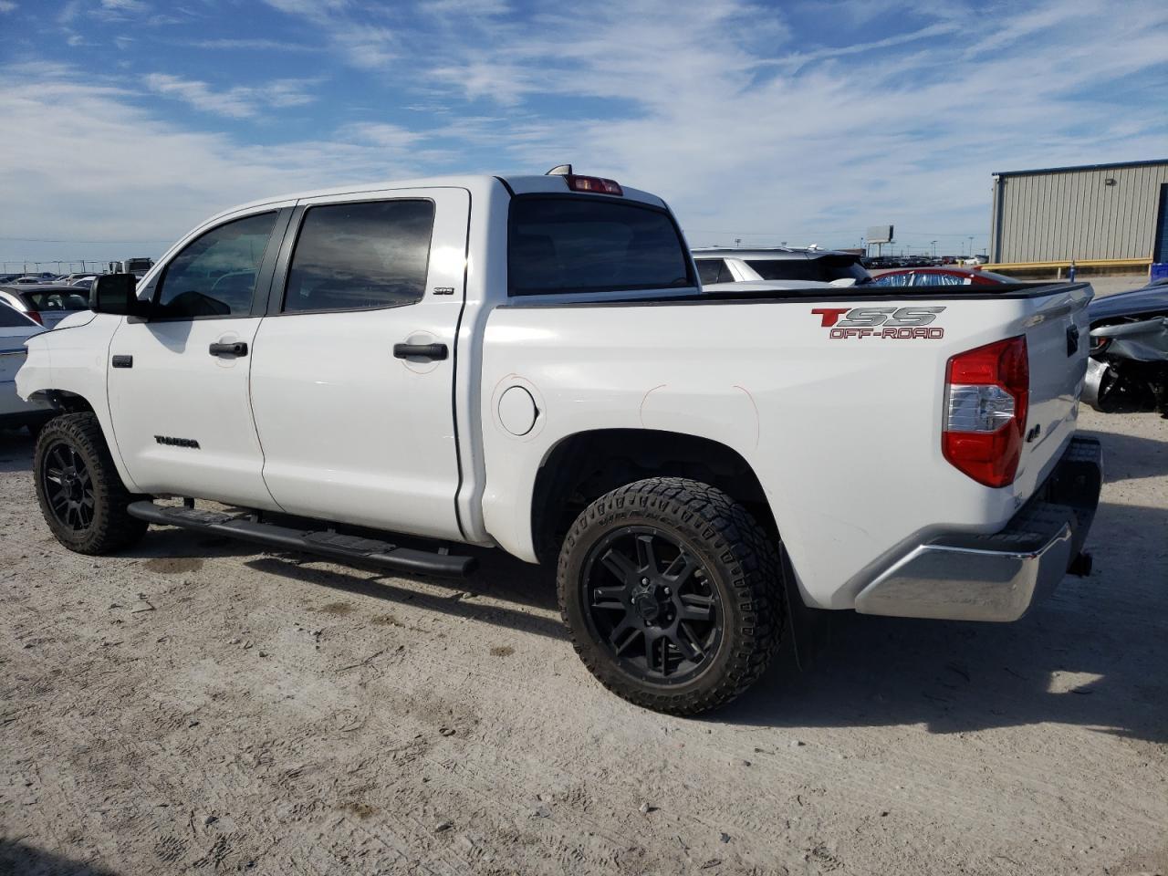 2021 TOYOTA TUNDRA CRE - Фото 2