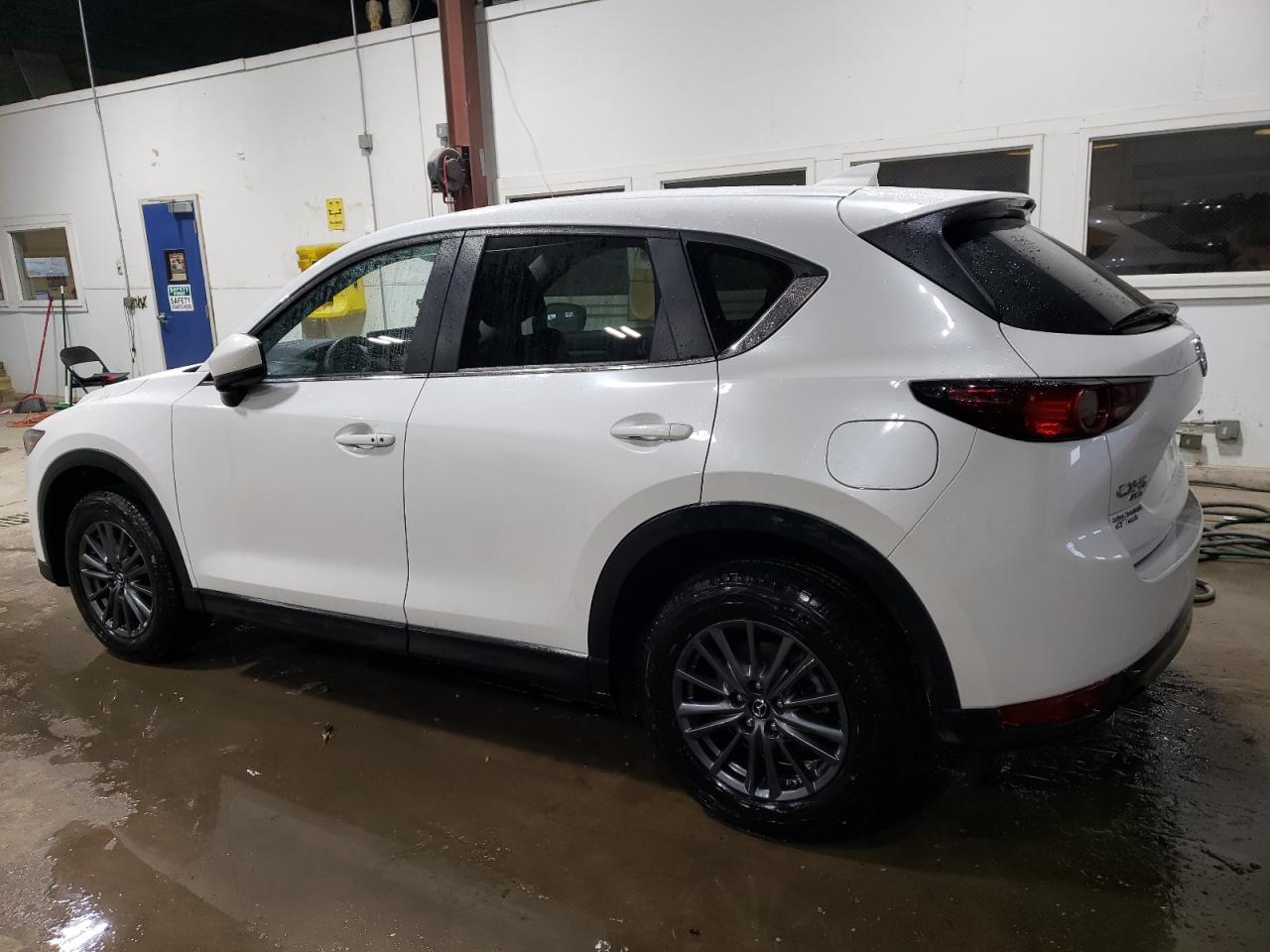 2021 MAZDA CX-5 TOURI - Image 2
