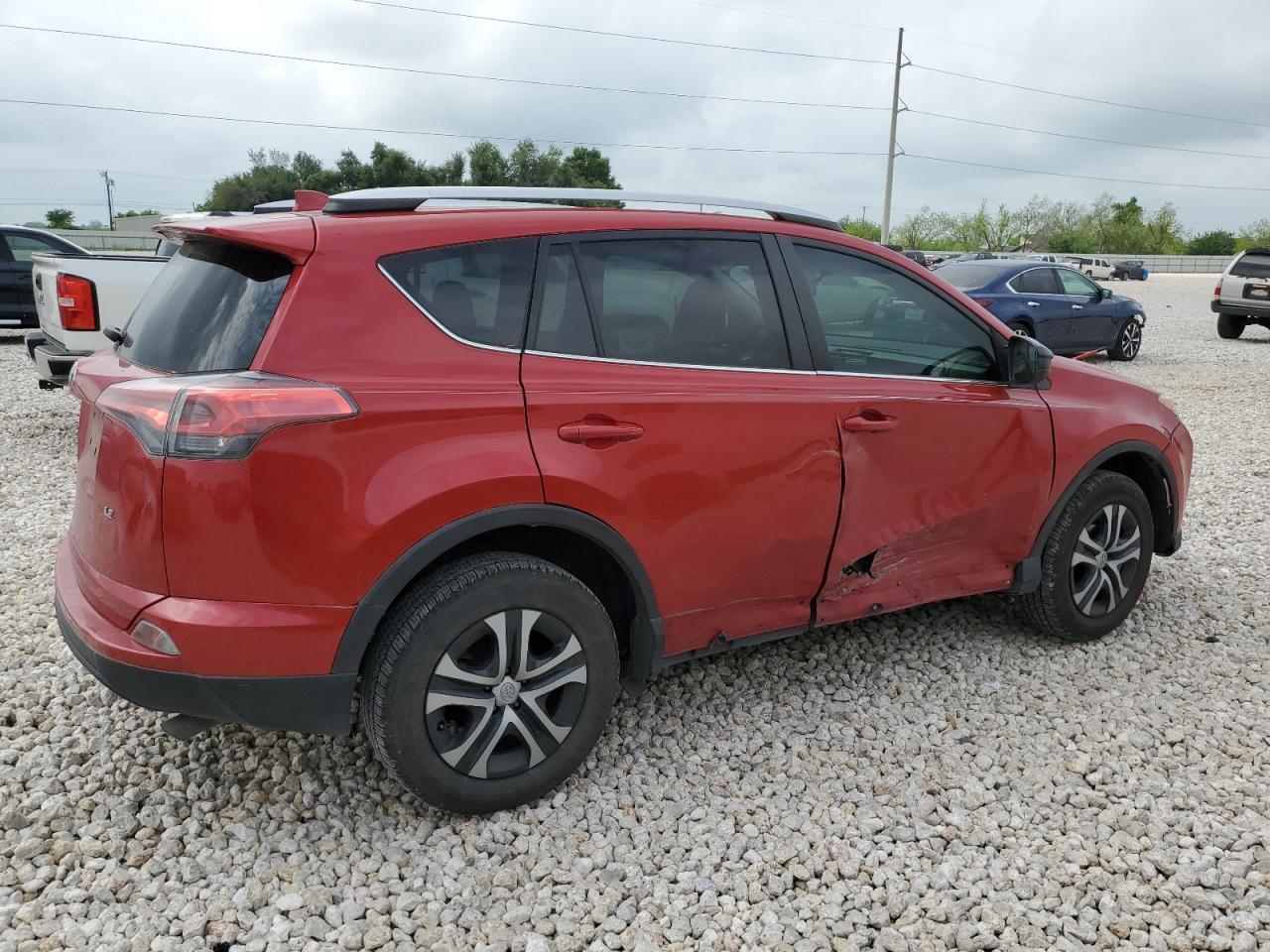 2016 TOYOTA RAV4 LE - Фото 3