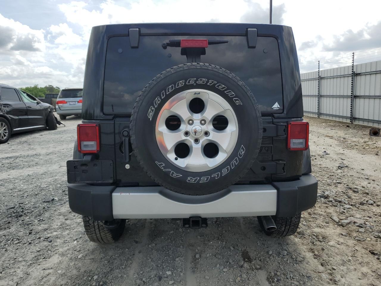 2015 JEEP WRANGLER U - Фото 6