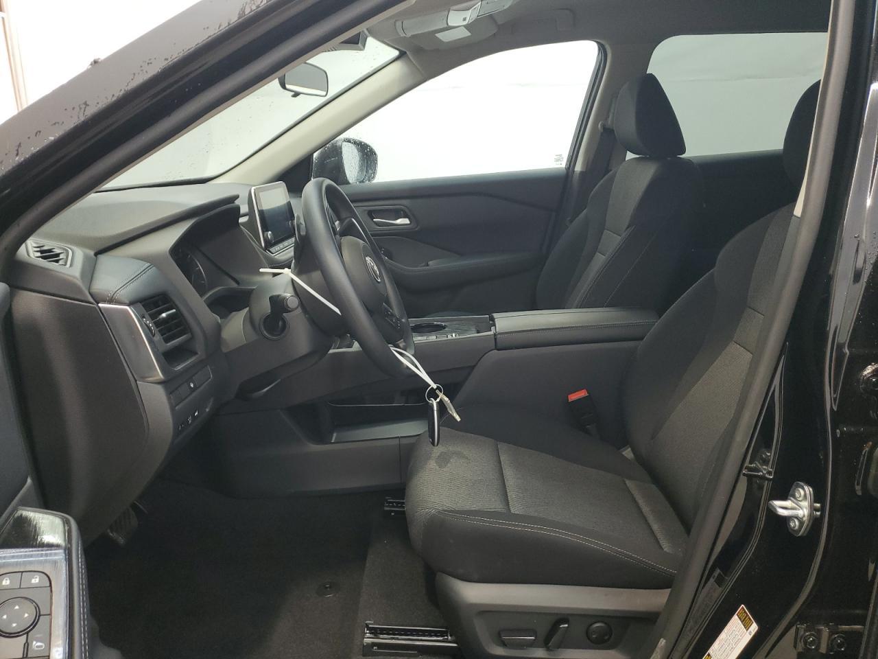 2024 NISSAN ROGUE SV - Image 7