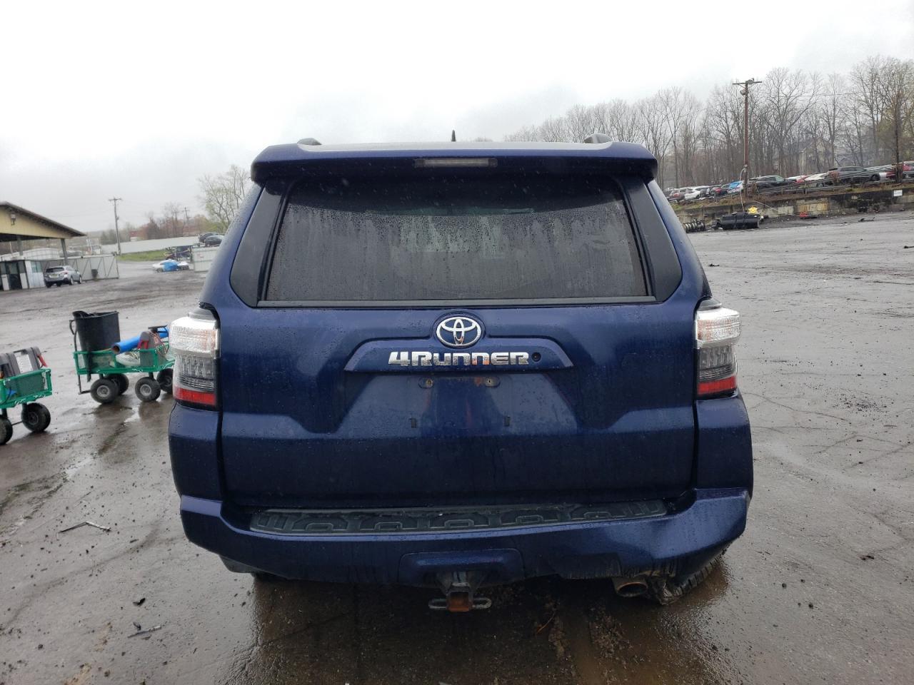 2019 TOYOTA 4RUNNER SR - Фото 6