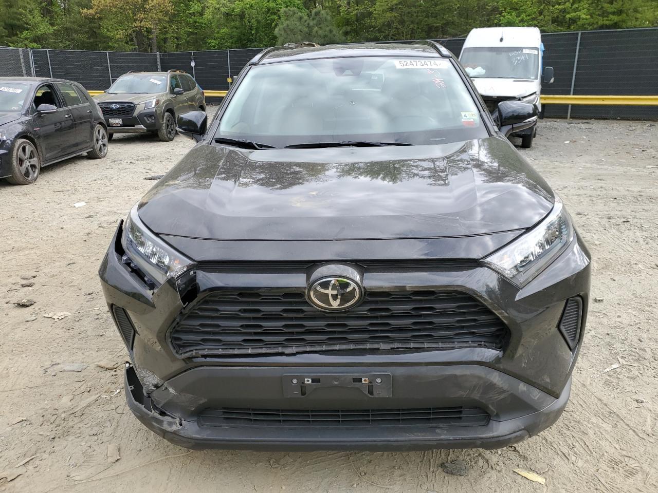 2021 TOYOTA RAV4 LE - Фото 5
