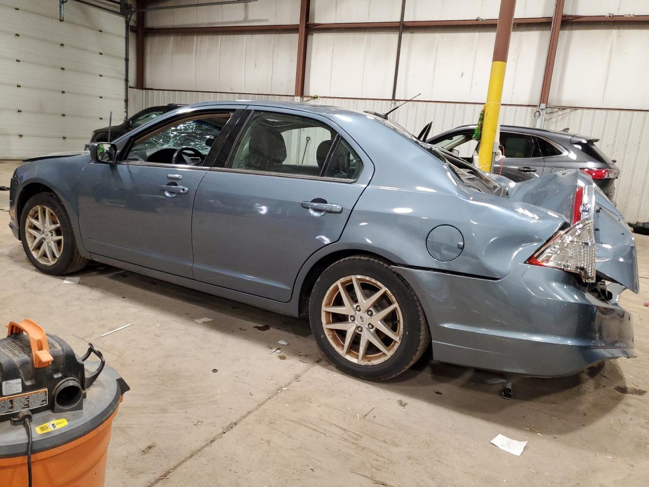2012 FORD FUSION SEL - Фото 2