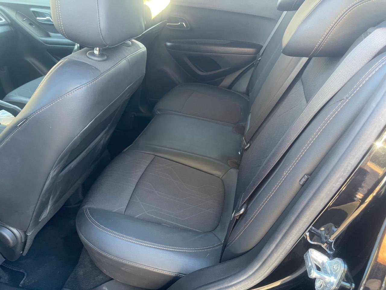 2021 CHEVROLET TRAX 1LT - Image 6