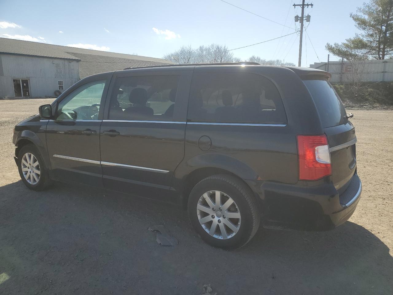 2014 CHRYSLER TOWN & COU - Фото 2