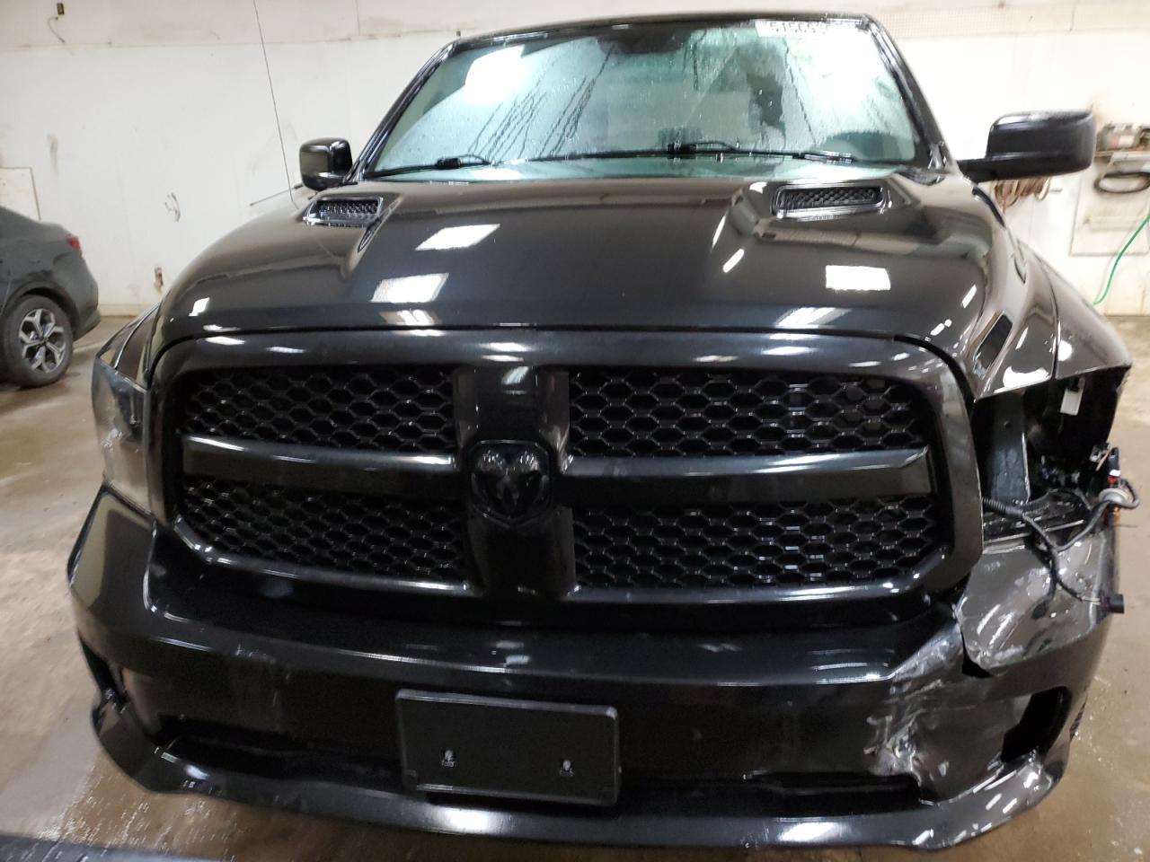 2019 RAM 1500 CLASS - Фото 5