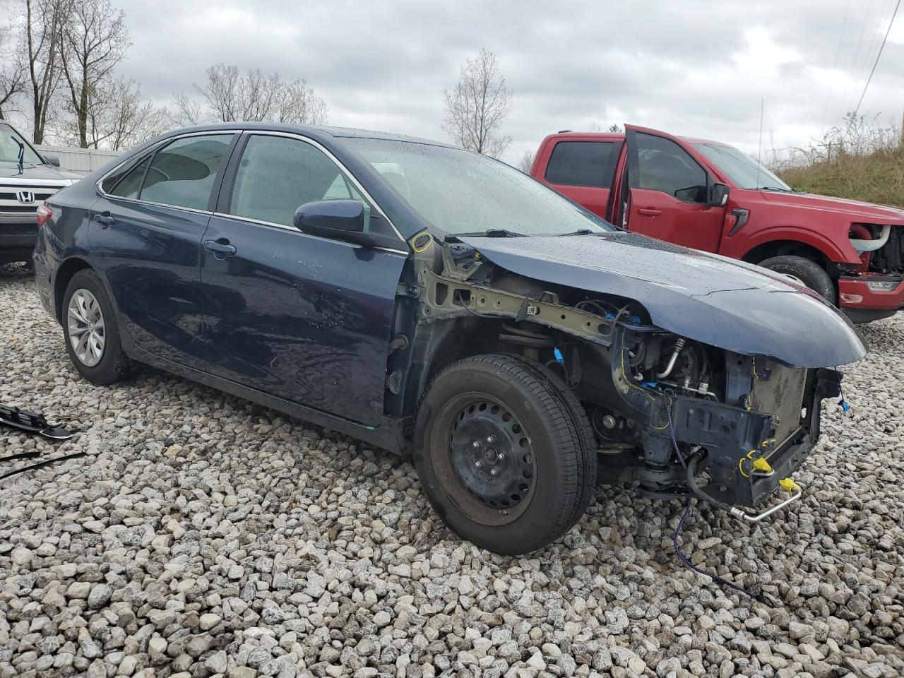 2017 TOYOTA CAMRY LE - Image 4