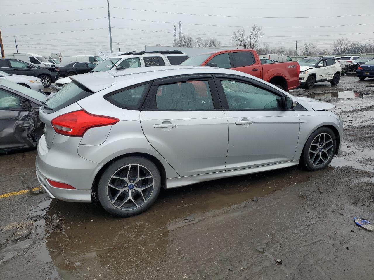 2016 FORD FOCUS SE - Фото 3