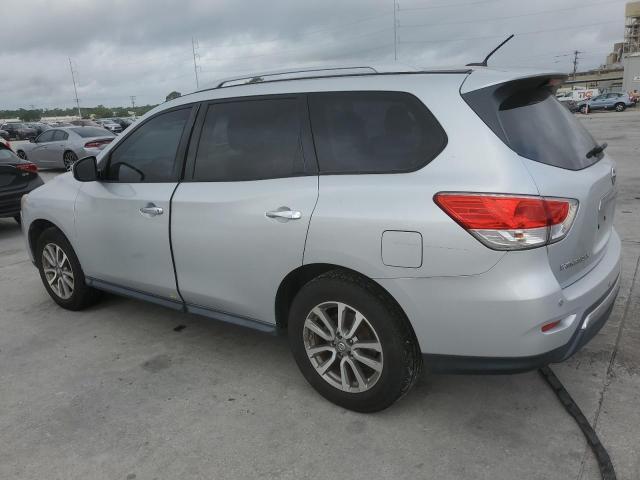 2013 Nissan Pathfinder S - Image 2