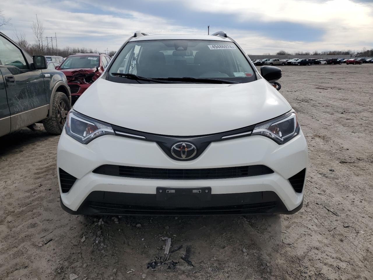 2017 TOYOTA RAV4 LE - Image 5