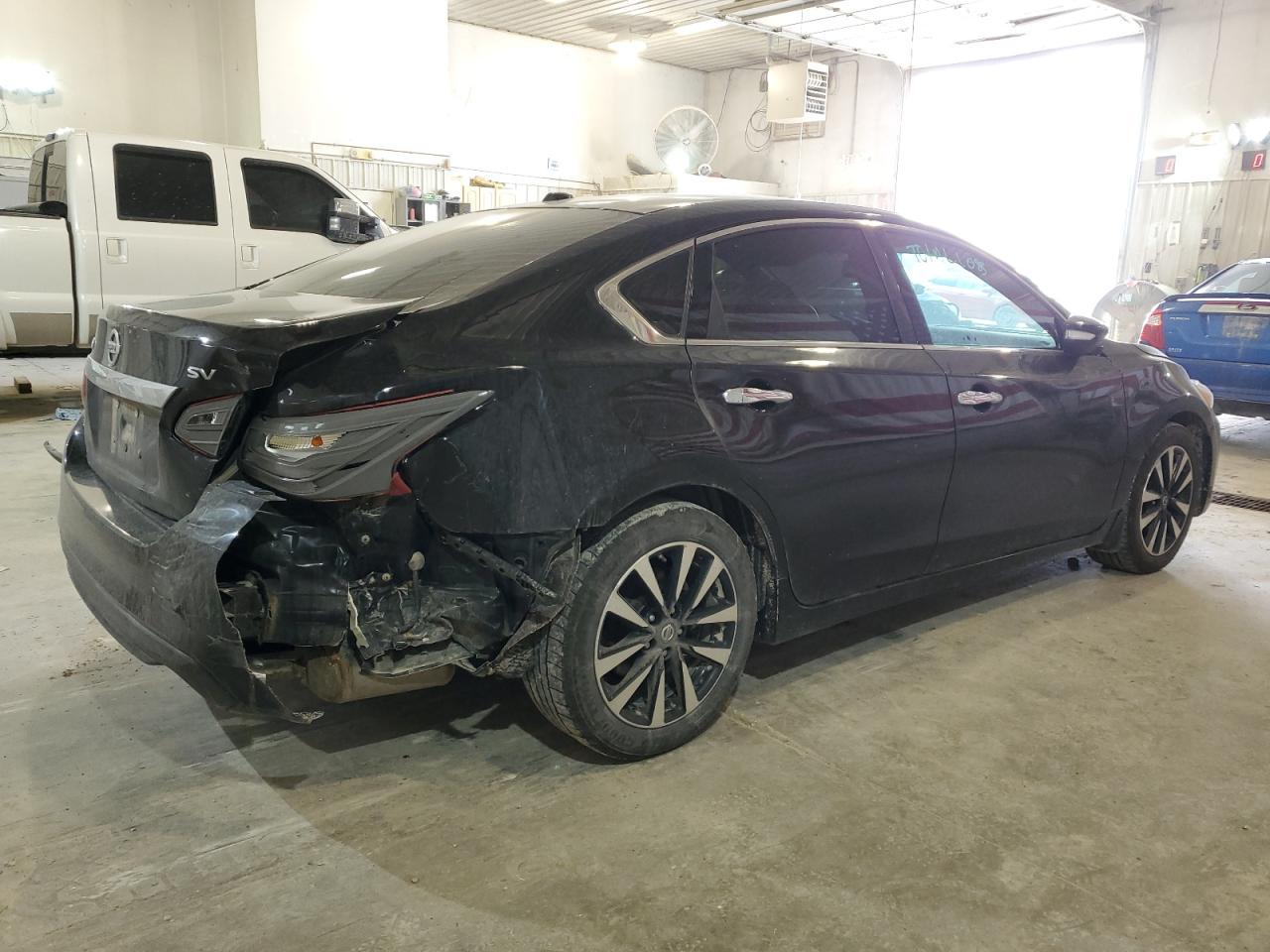 2018 NISSAN ALTIMA 2.5 - Фото 3