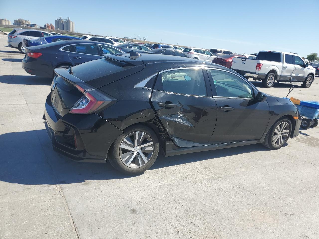 2020 HONDA CIVIC LX - Image 3