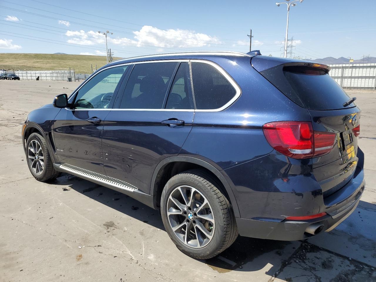 2017 BMW X5 XDRIVE3 - Фото 2