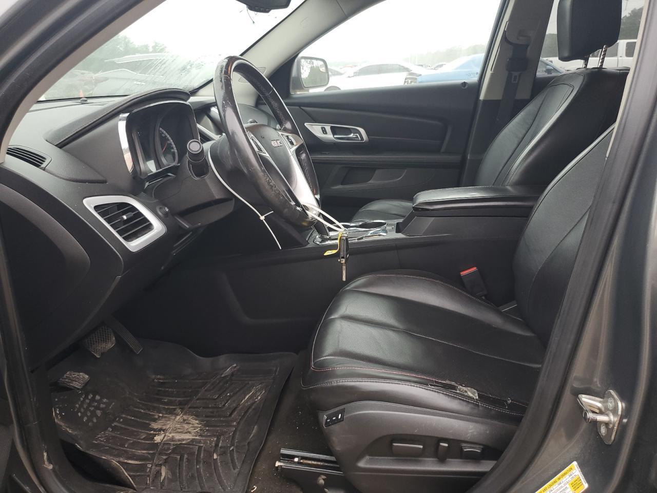 2012 GMC TERRAIN SL - Image 7