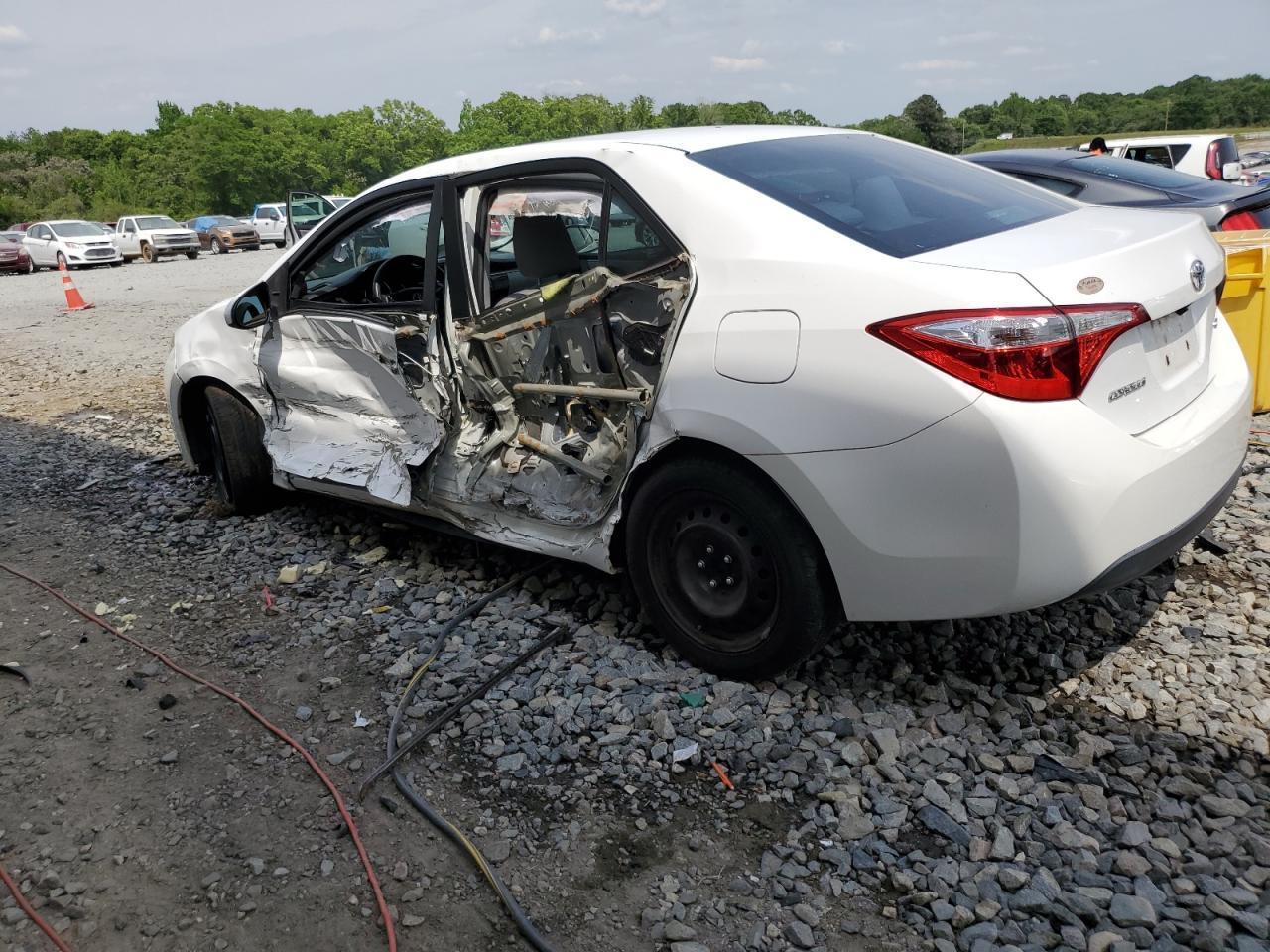 2015 TOYOTA COROLLA L - Image 2