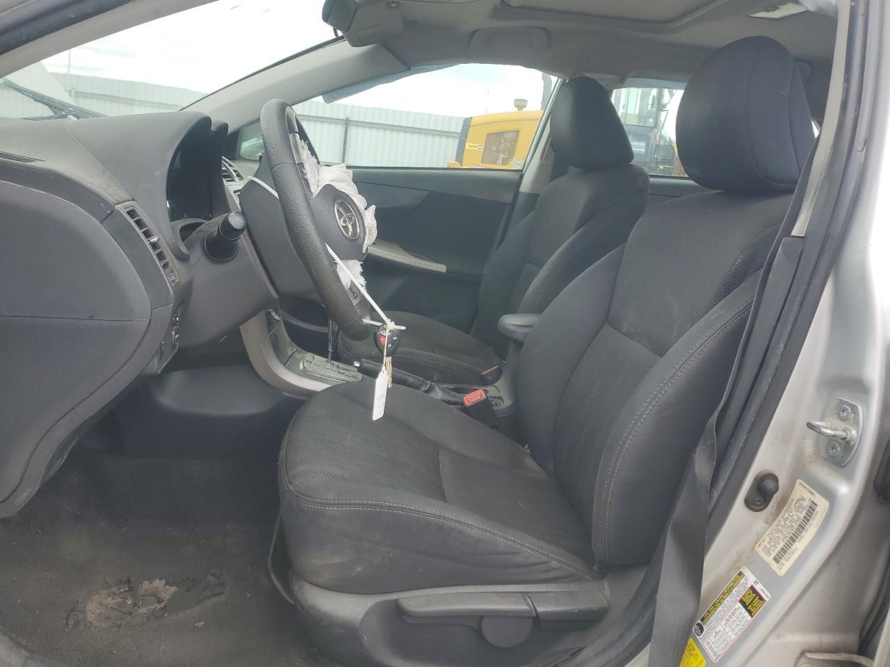2013 TOYOTA COROLLA BA - Фото 7