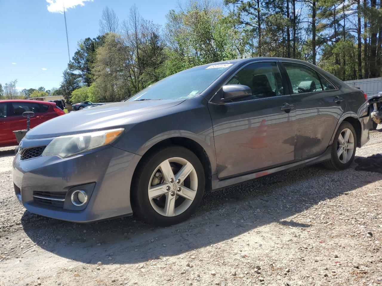 2014 TOYOTA CAMRY L