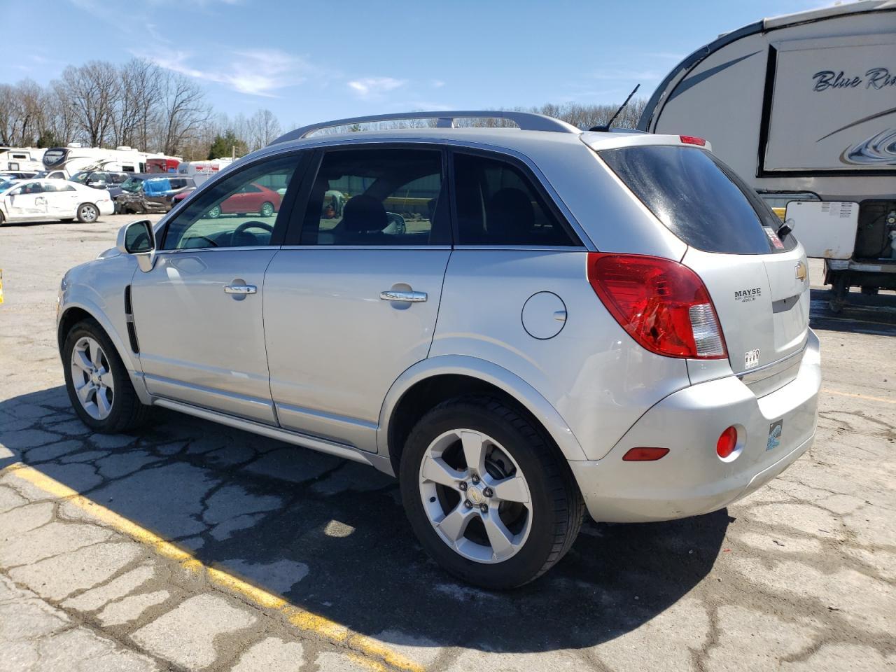 2014 CHEVROLET CAPTIVA LT - Фото 2